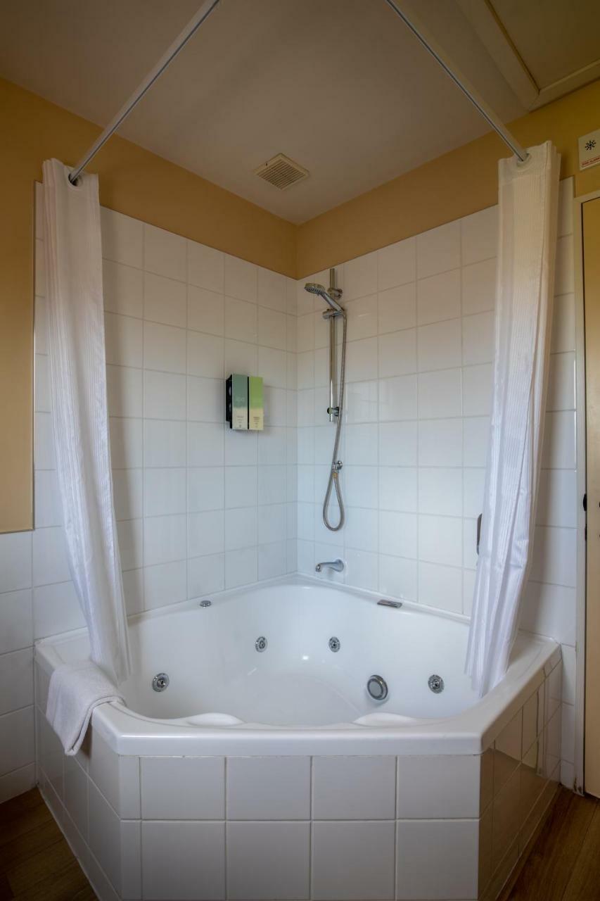 Abbella Lodge Motel Κράισττσερτς Εξωτερικό φωτογραφία